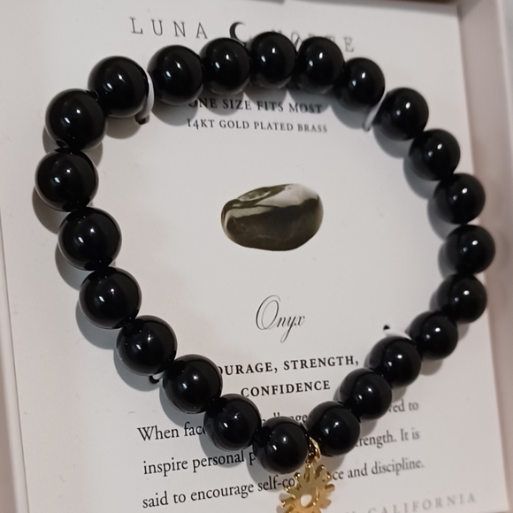 LUNA NORTE 14K GOLD PLATED 🌞 SUN CHARM W/ BLACK ONYX BEADS STRETCH BRACELET - Picture 5 of 8